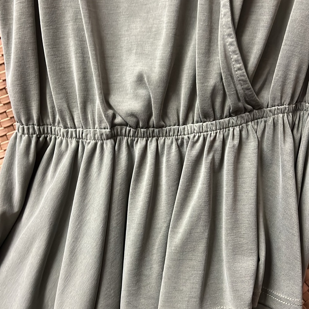 Design Lab Tank - Picture 6 of 6